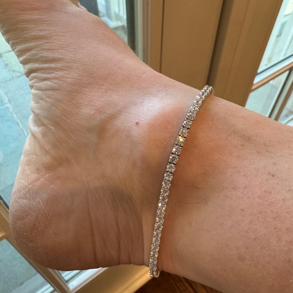 Elegant Silver Tennis Bracelet ankle bracelet - Picture 3 of 3